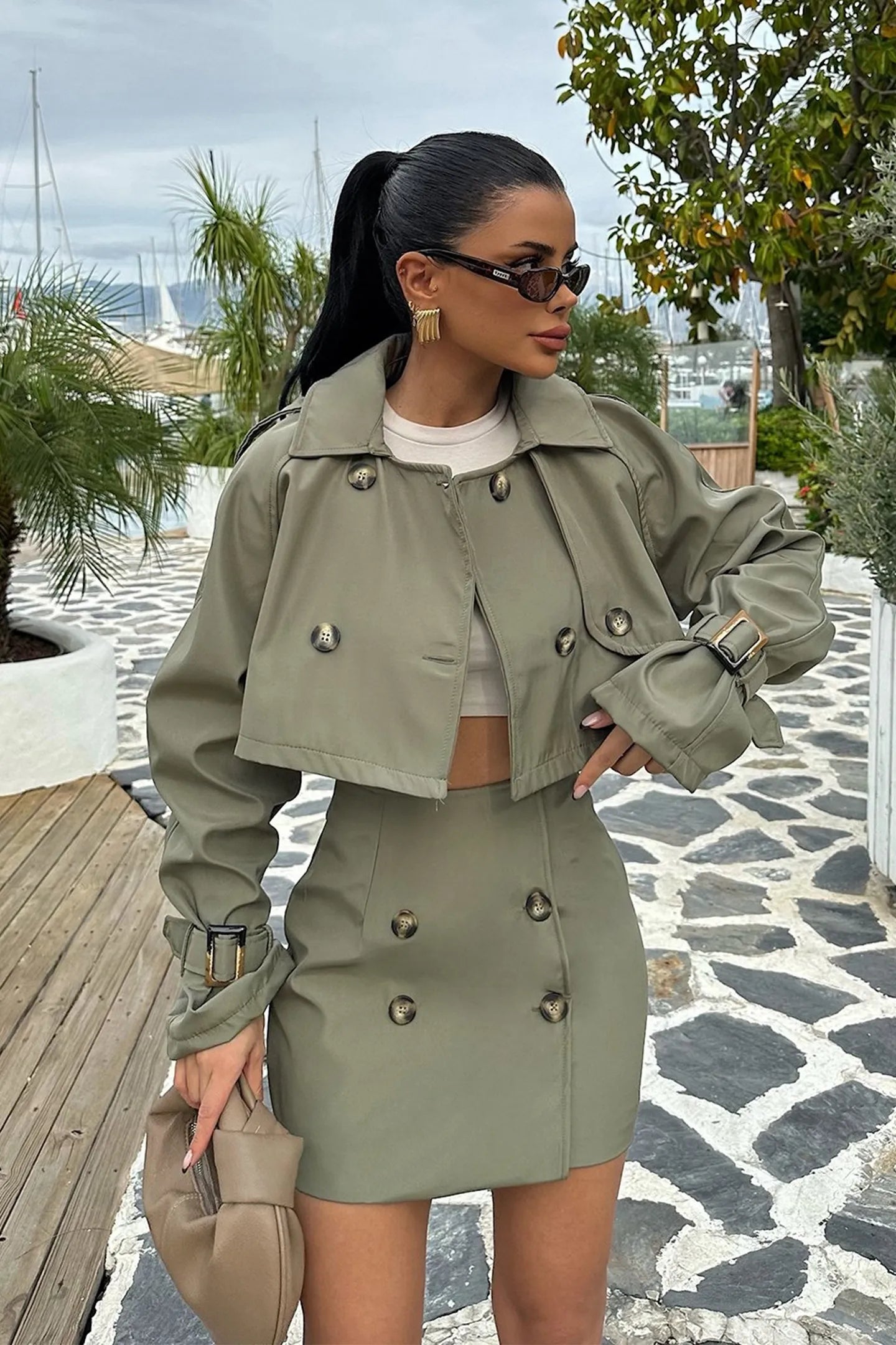 Modin Mode - Yndi Zweiteiliges set mit cropped-jacke und minirock