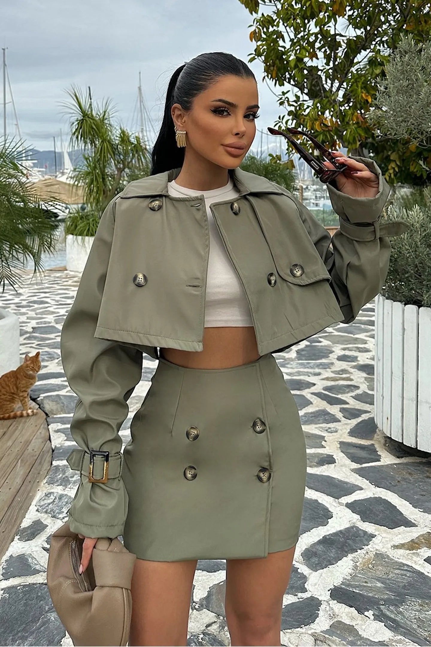 Modin Mode - Yndi Zweiteiliges set mit cropped-jacke und minirock